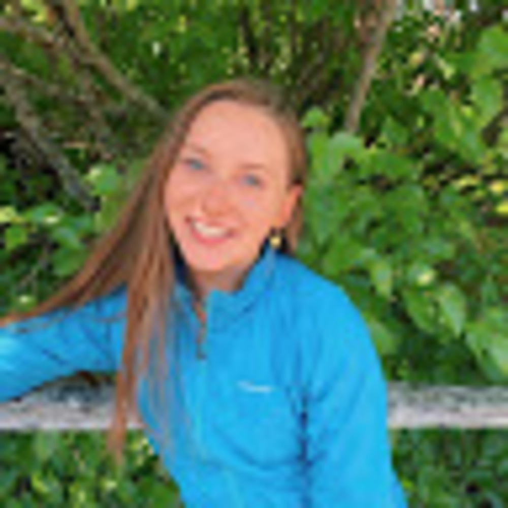 Meet your Posher, Abigail